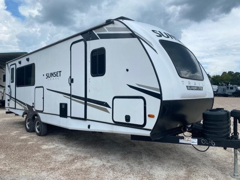 Used 2023 CrossRoads Sunset Trail SS256RK available in Cleburne, Texas
