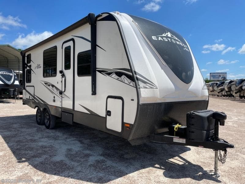 Used 2023 East to West Alta 2100MBH available in Cleburne, Texas