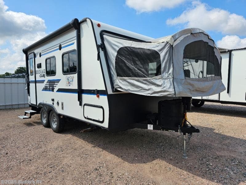 Used 2018 Dutchmen Kodiak 186E available in Corsicana, Texas
