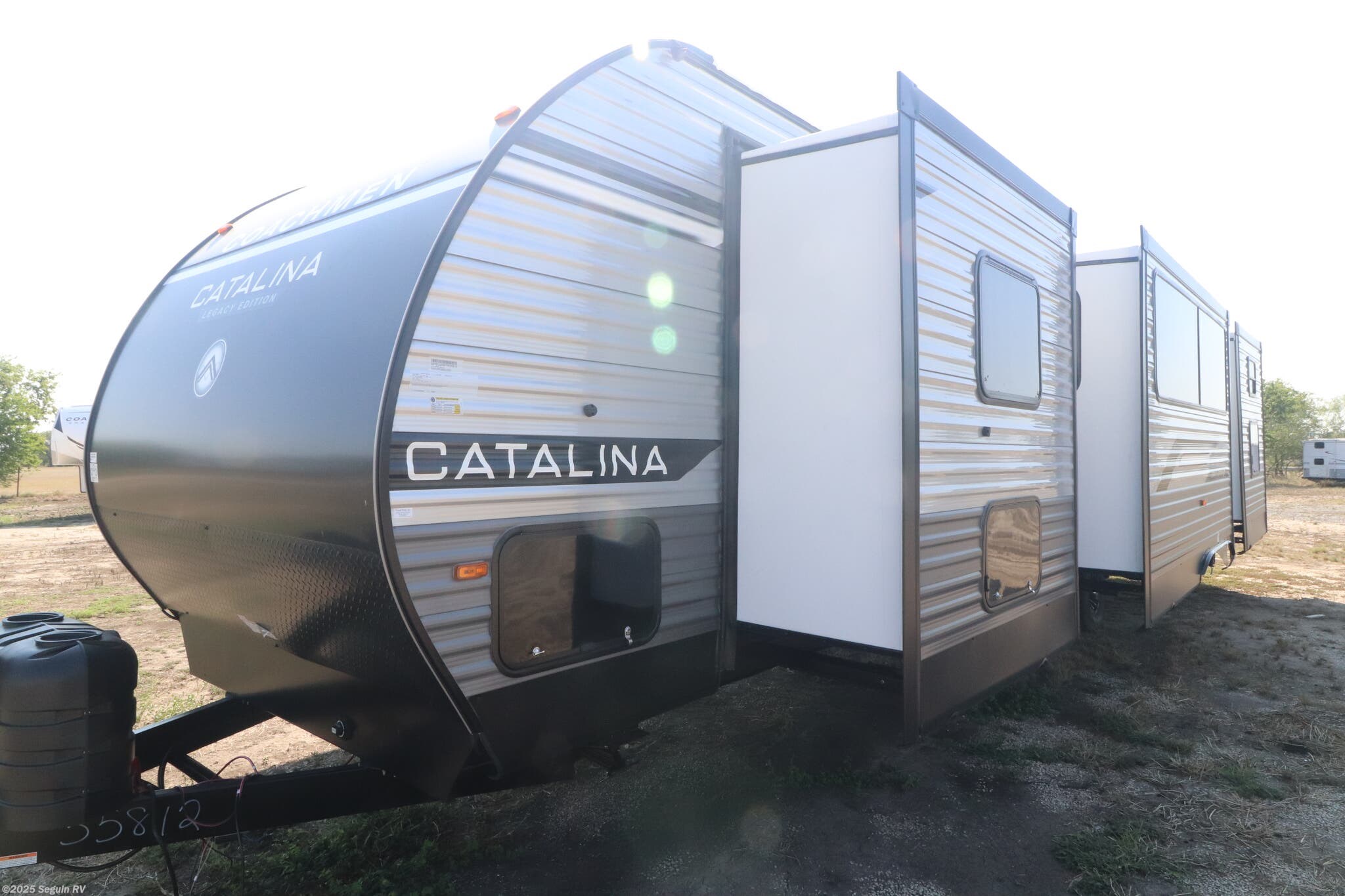 New 2026 Coachmen Catalina Legacy Edition 343BHTS available in Seguin, Texas
