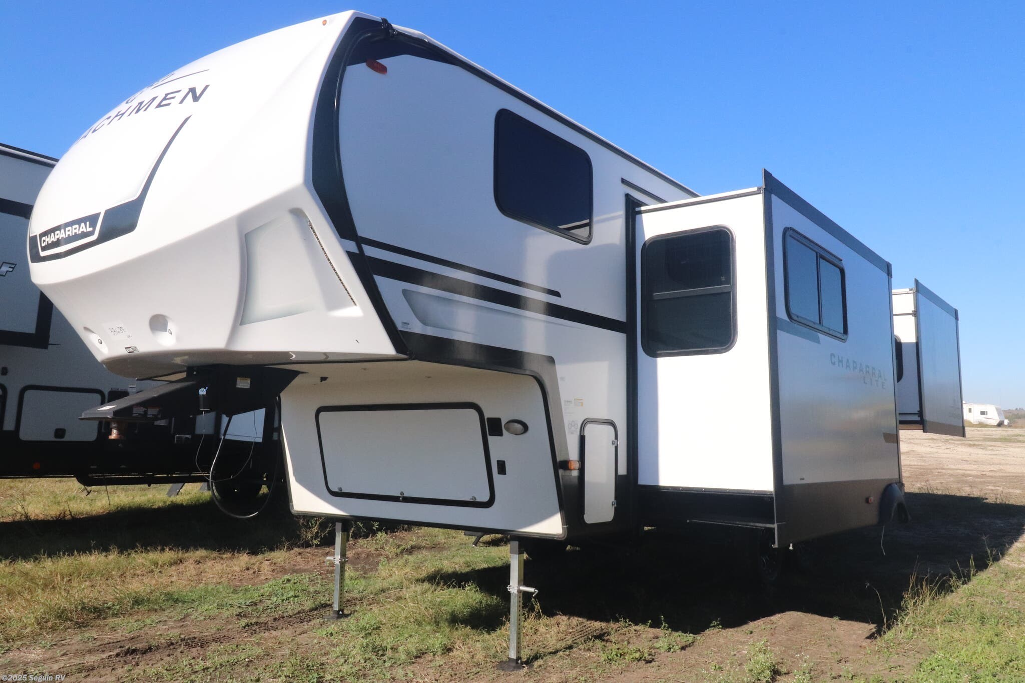 New 2026 Coachmen Chaparral Lite 218SE available in Seguin, Texas