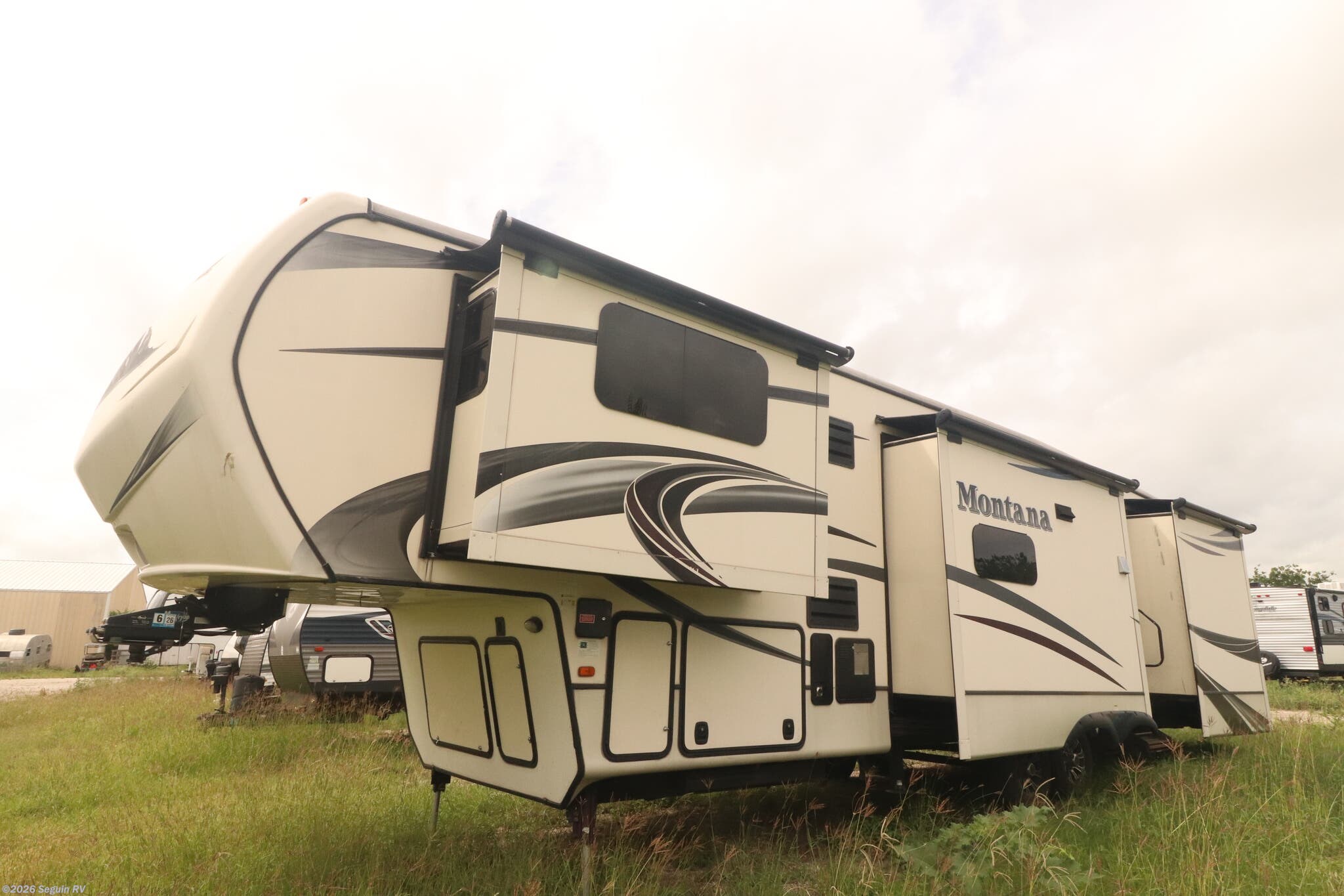 Used 2015 Keystone Montana Legacy 38 FL available in Seguin, Texas