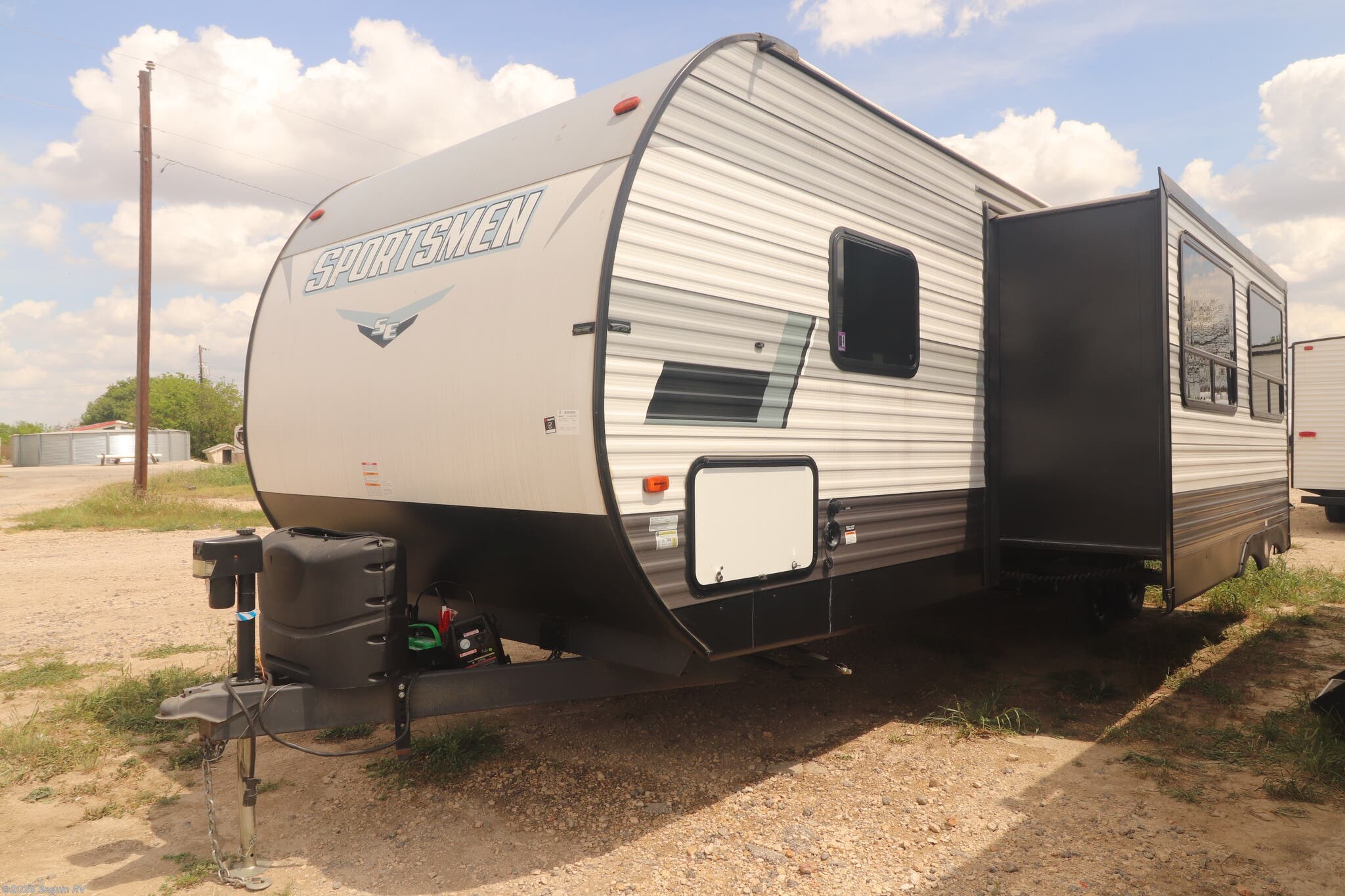 Used 2022 K-Z  Sportsman 261BHKSE available in Seguin, Texas