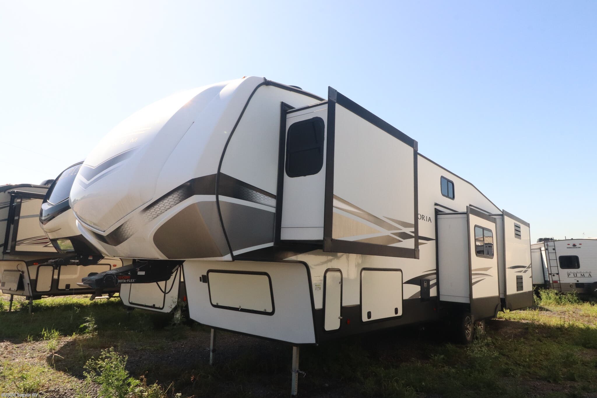 Used 2022 Dutchmen Astoria 3553MBP available in Seguin, Texas