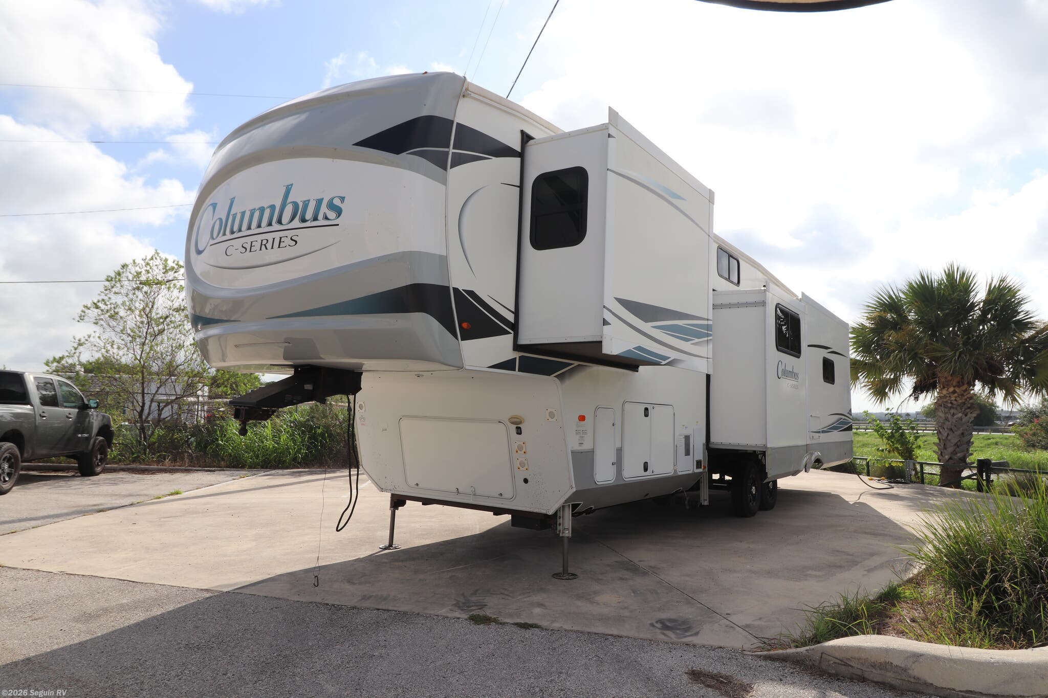 Used 2022 Palomino Columbus C-Series 379MBC available in Seguin, Texas