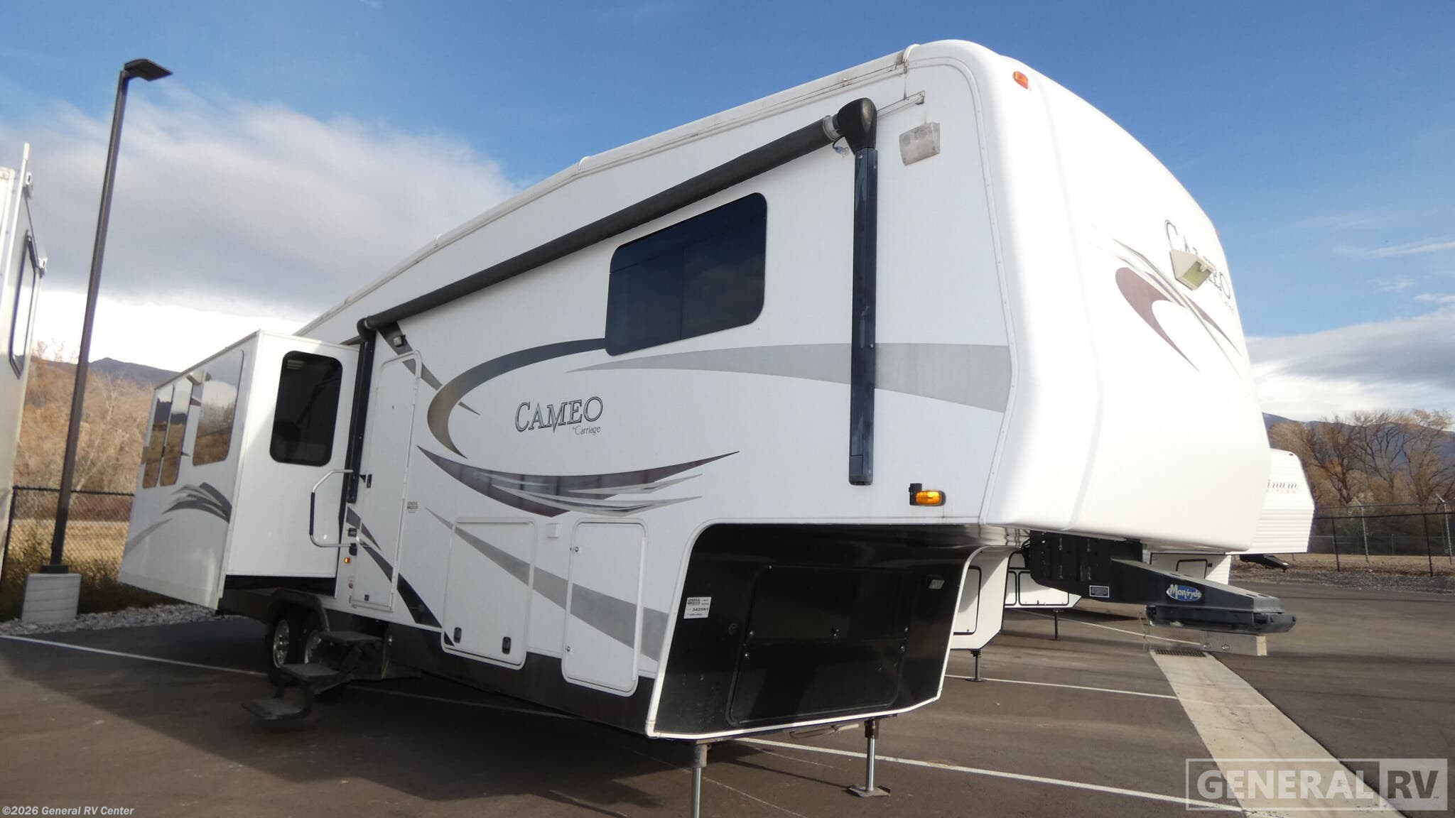Used 2011 Carriage Cameo 37RESLS available in South Weber, Utah