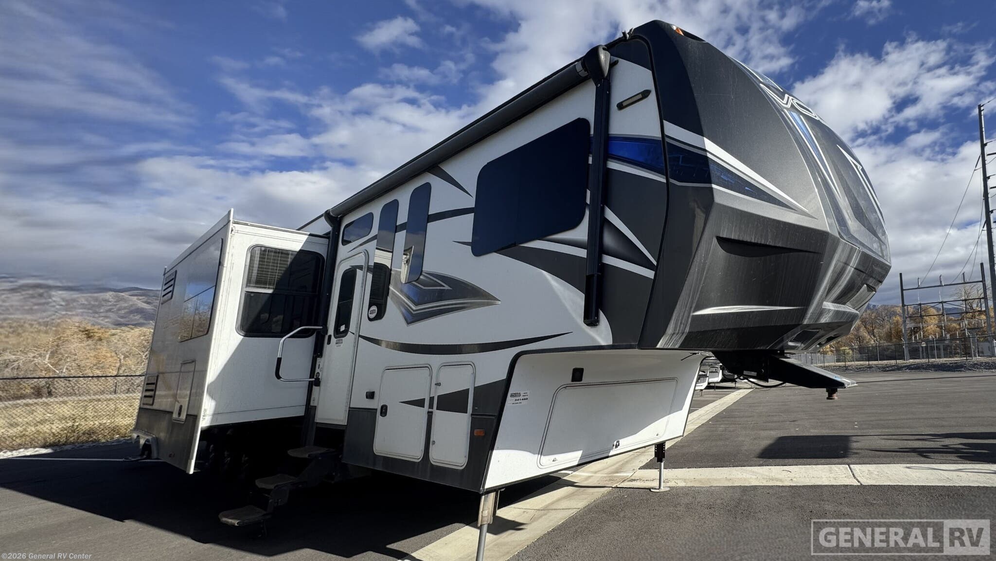 Used 2016 Dutchmen Voltage 4105 available in South Weber, Utah