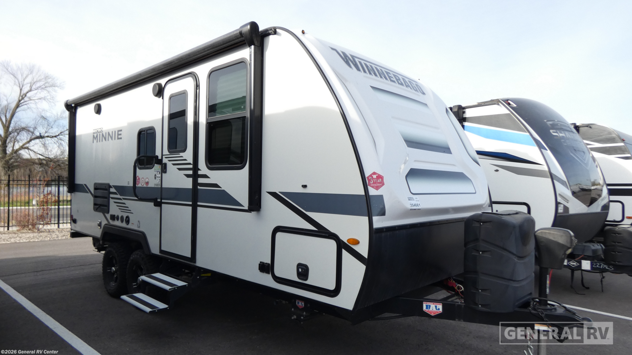 Used 2022 Winnebago Micro Minnie 2108DS available in South Weber, Utah