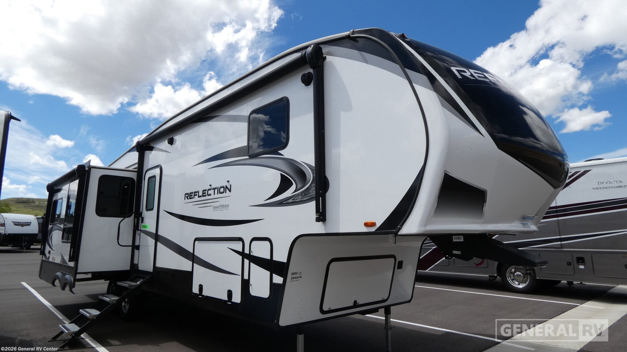 Used 2022 Grand Design Reflection 337RLS available in South Weber, Utah