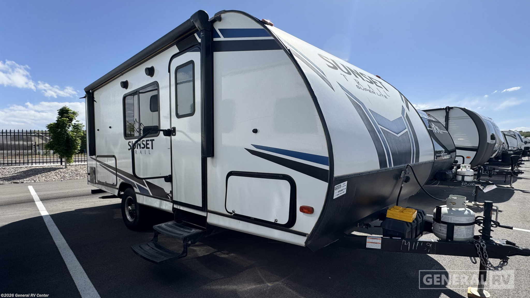 Used 2021 CrossRoads Sunset Trail Super Lite 186BH available in South Weber, Utah