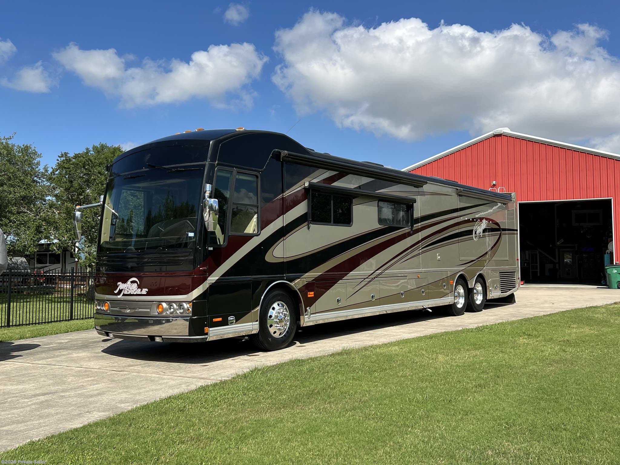 Used 2007 American Coach American Eagle 2007 American Eagle 45H available in Friendswood, Texas