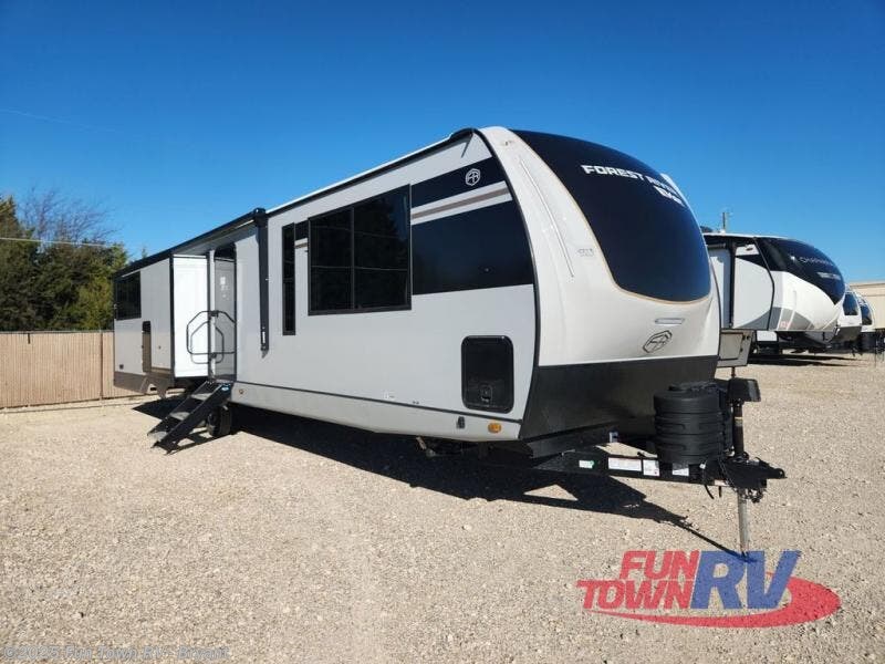 New 2025 Forest River Vibe 3400XL available in Bryant, Arkansas