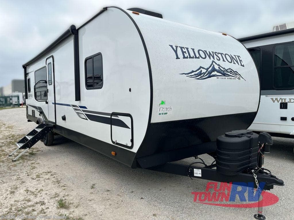 New 2025 Gulf Stream Yellowstone Ranch Edition 29RKS available in Rockford, Michigan