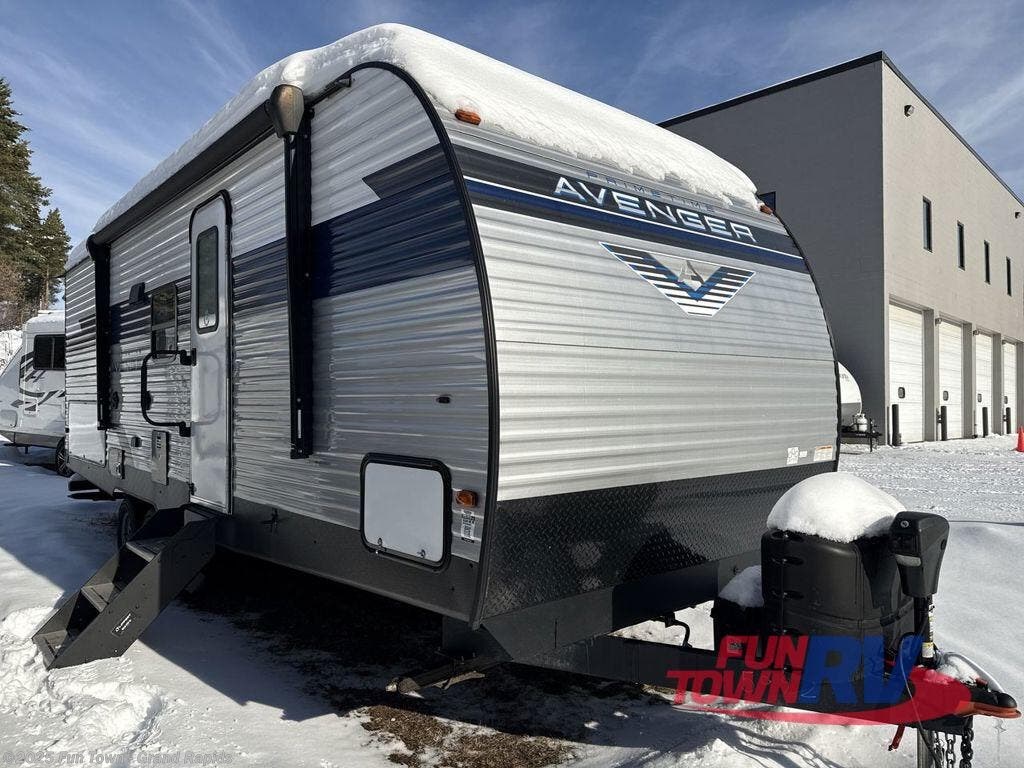 Used 2022 Prime Time Avenger 24BHS available in Rockford, Michigan