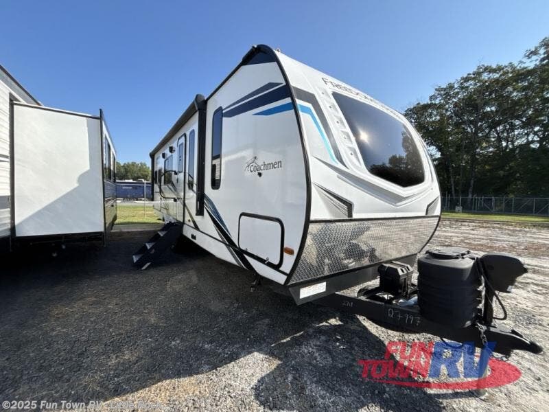Used 2024 Coachmen Freedom Express Ultra Lite 274RKS available in Little Rock, Arkansas