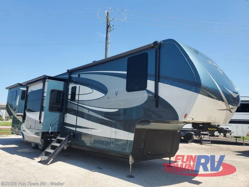 Fun Town RV - Waller in Waller, TX | RV Dealer | Texas