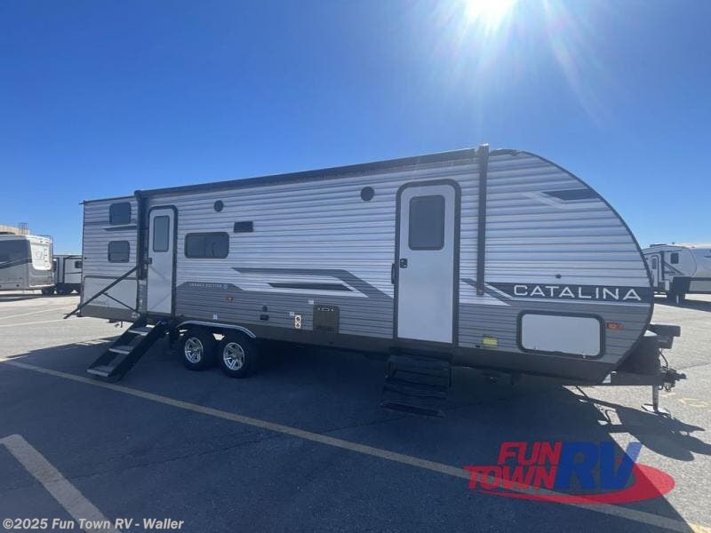 Used 2024 Coachmen Catalina Legacy Edition 263BHSCK available in Waller, Texas