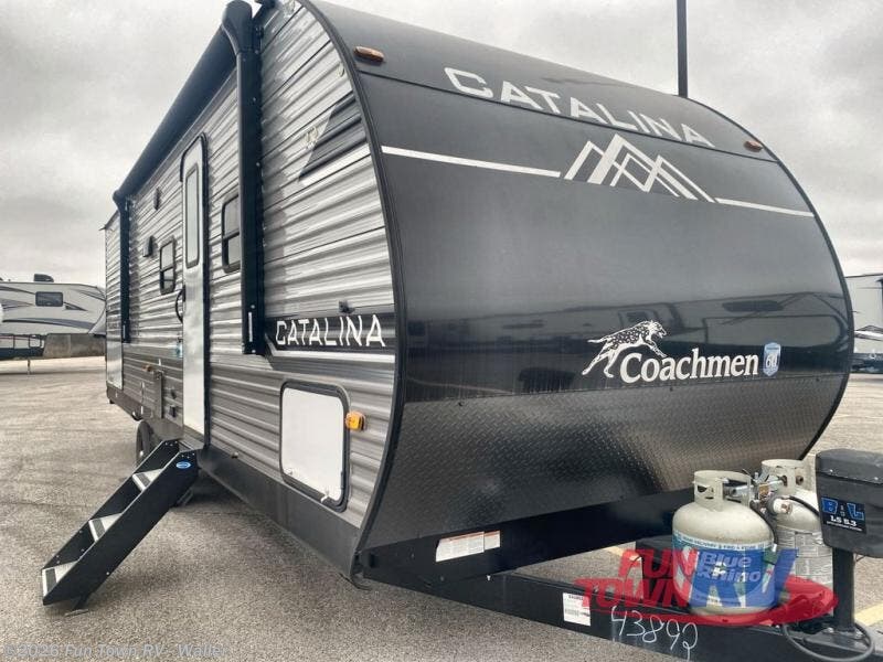 Used 2024 Coachmen Catalina Summit Series 8 261BHS available in Waller, Texas