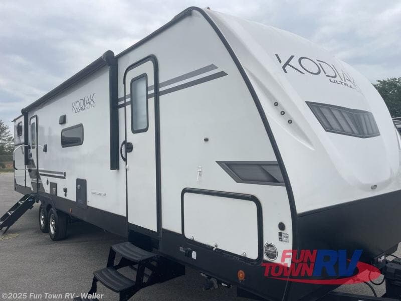 Used 2023 Dutchmen Kodiak Ultra-Lite 332BHSL available in Waller, Texas