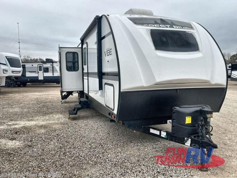 Used 2021 Forest River Vibe 33RK available in Waller, Texas