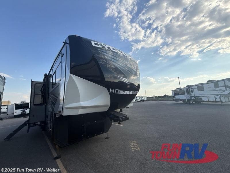 Used 2022 Heartland Cyclone 4006 available in Waller, Texas