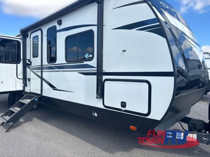 Used 2022 Heartland Sundance Ultra Lite 293RL available in Waller, Texas