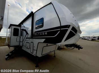 New 2025 Dutchmen Voltage V-Series 3600 available in Buda, Texas