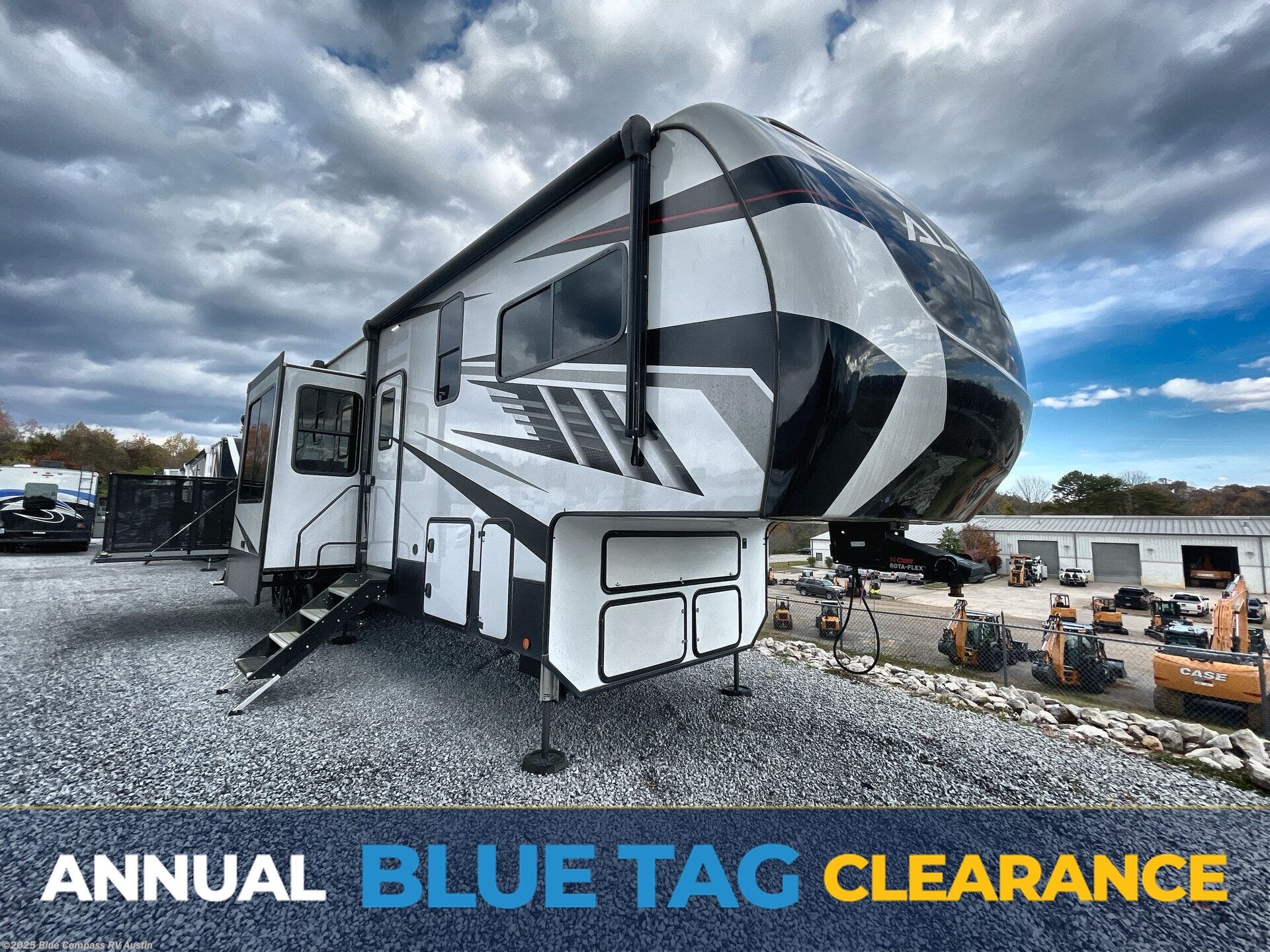 Used 2022 Alliance RV Valor 42V13 available in Buda, Texas
