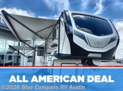 Used 2022 Keystone Montana 335BH available in Buda, Texas