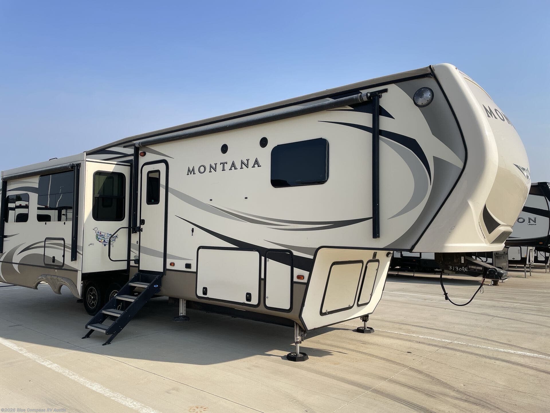 Used 2018 Keystone Montana 3130RE available in Buda, Texas
