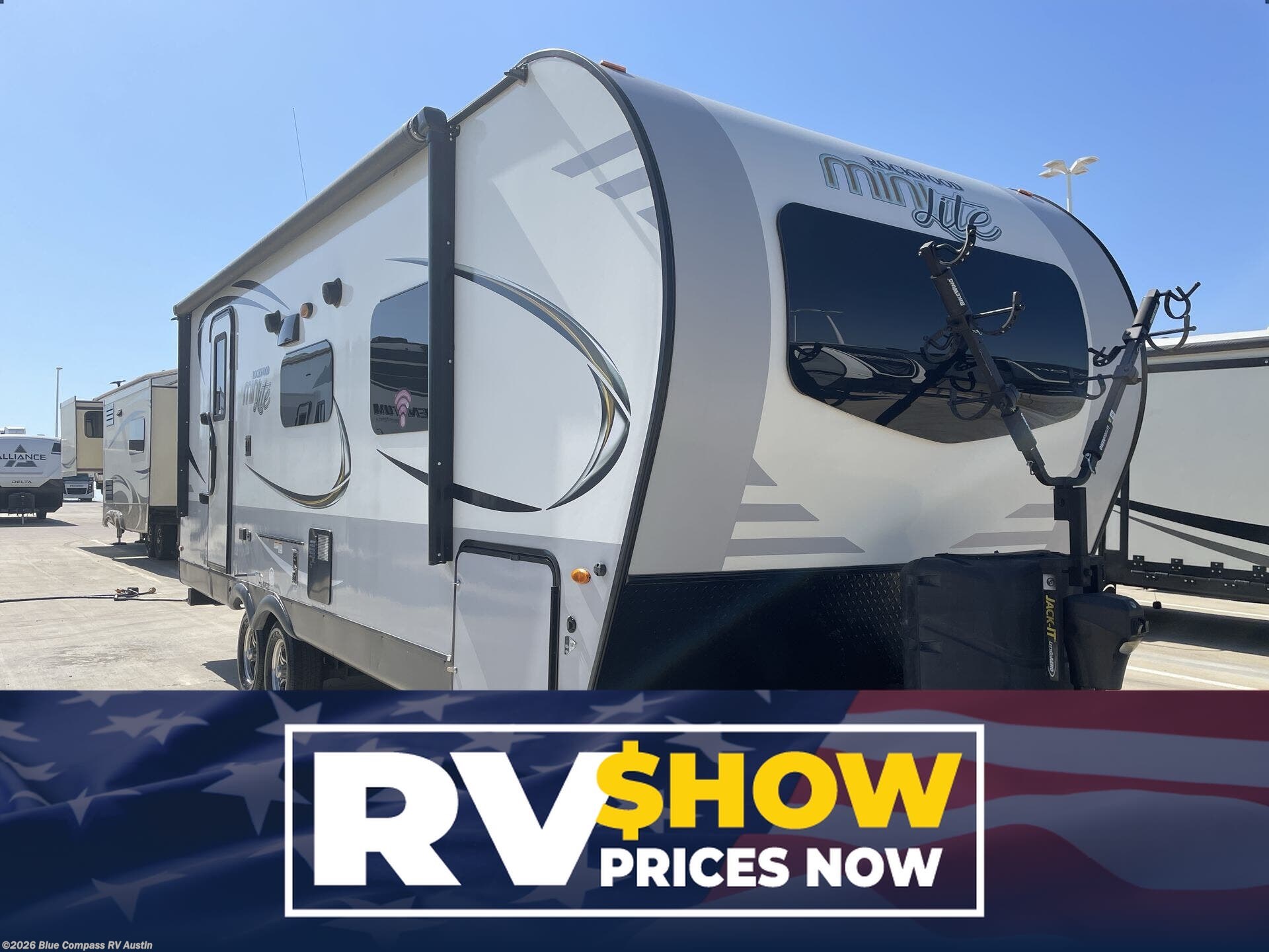 Used 2020 Forest River Rockwood Mini Lite 2511S available in Buda, Texas