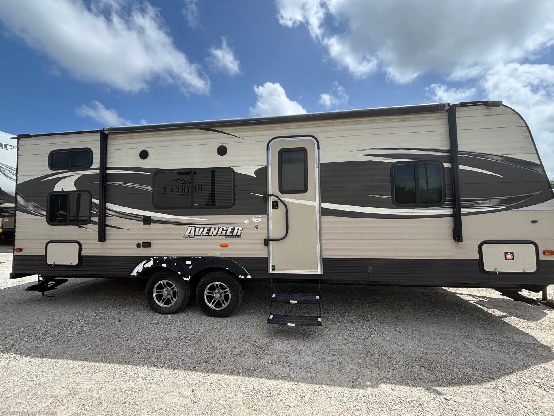 Used 2018 Prime Time Avenger 26BH available in Aransas Pass, Texas