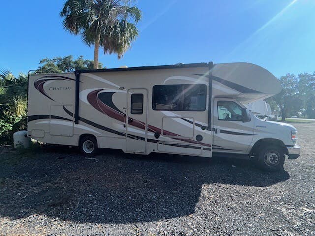 New 2016 Thor Motor Coach Chateau 29G available in Dover, Florida