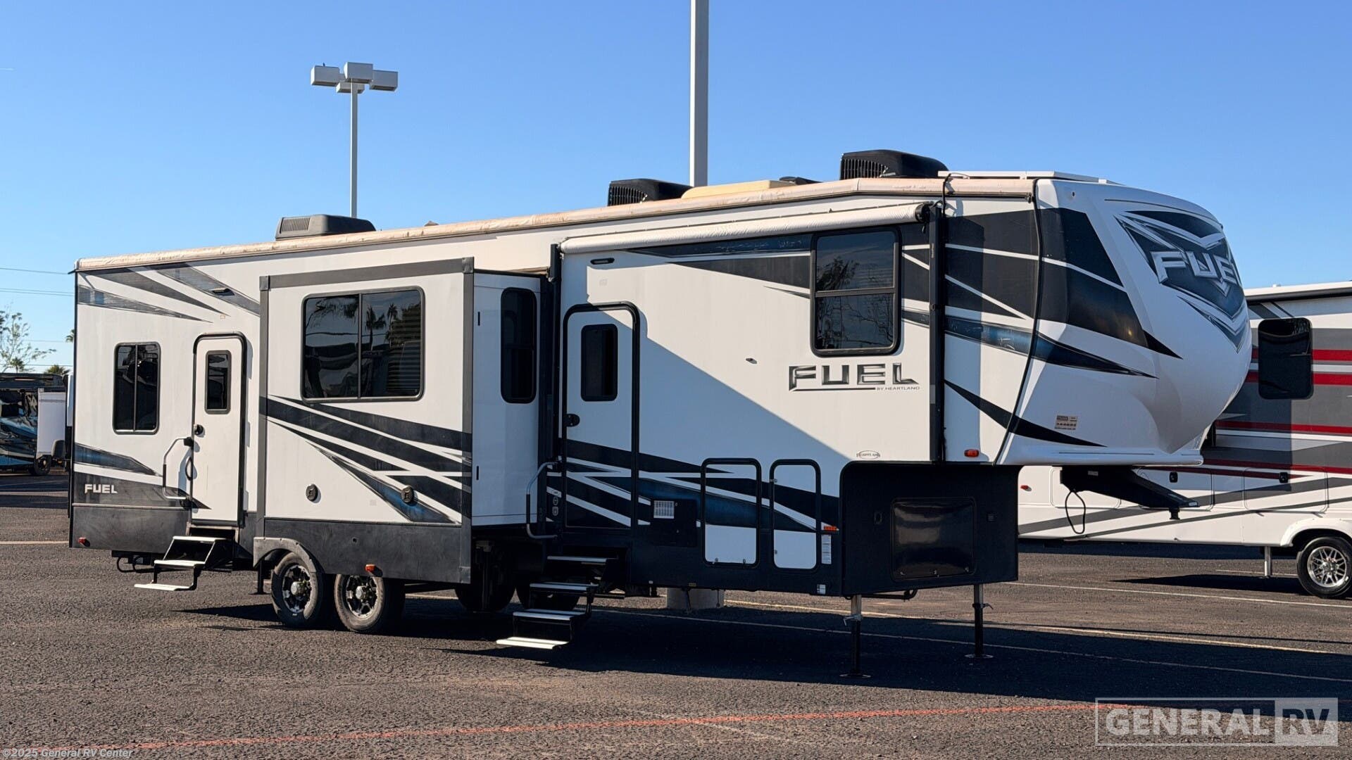 Used 2019 Heartland Fuel 352 available in Mesa, Arizona