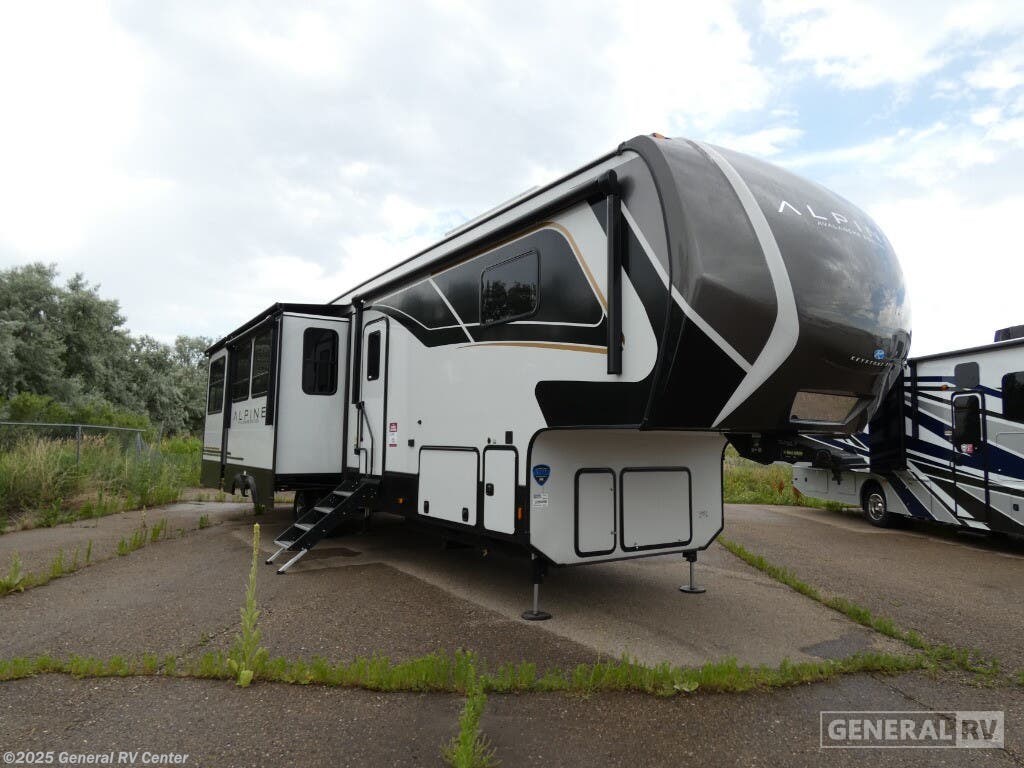New 2025 Keystone Avalanche 366LS available in Longmont, Colorado