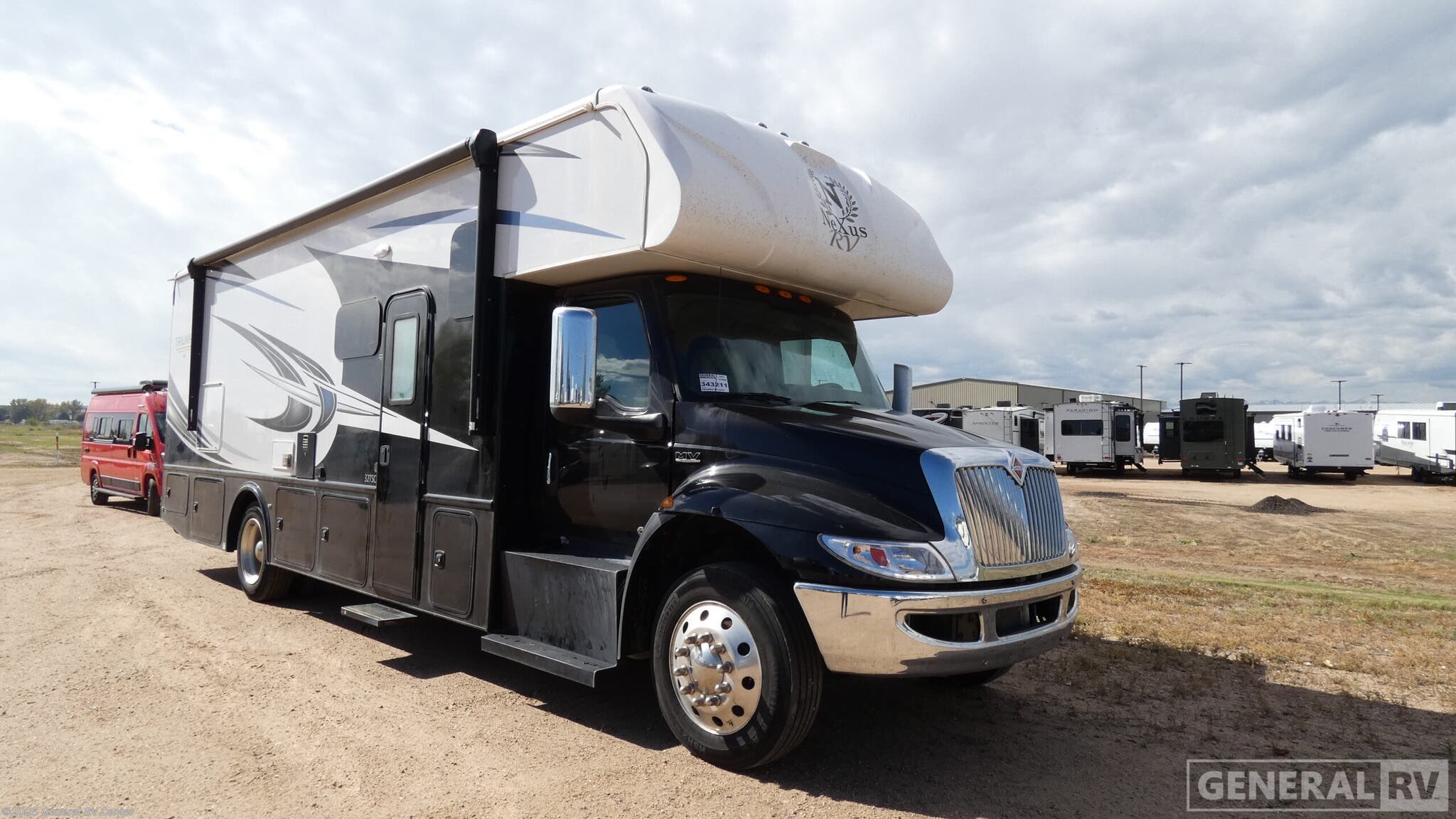 Used 2023 Nexus Triumph SP 32TS available in Longmont, Colorado