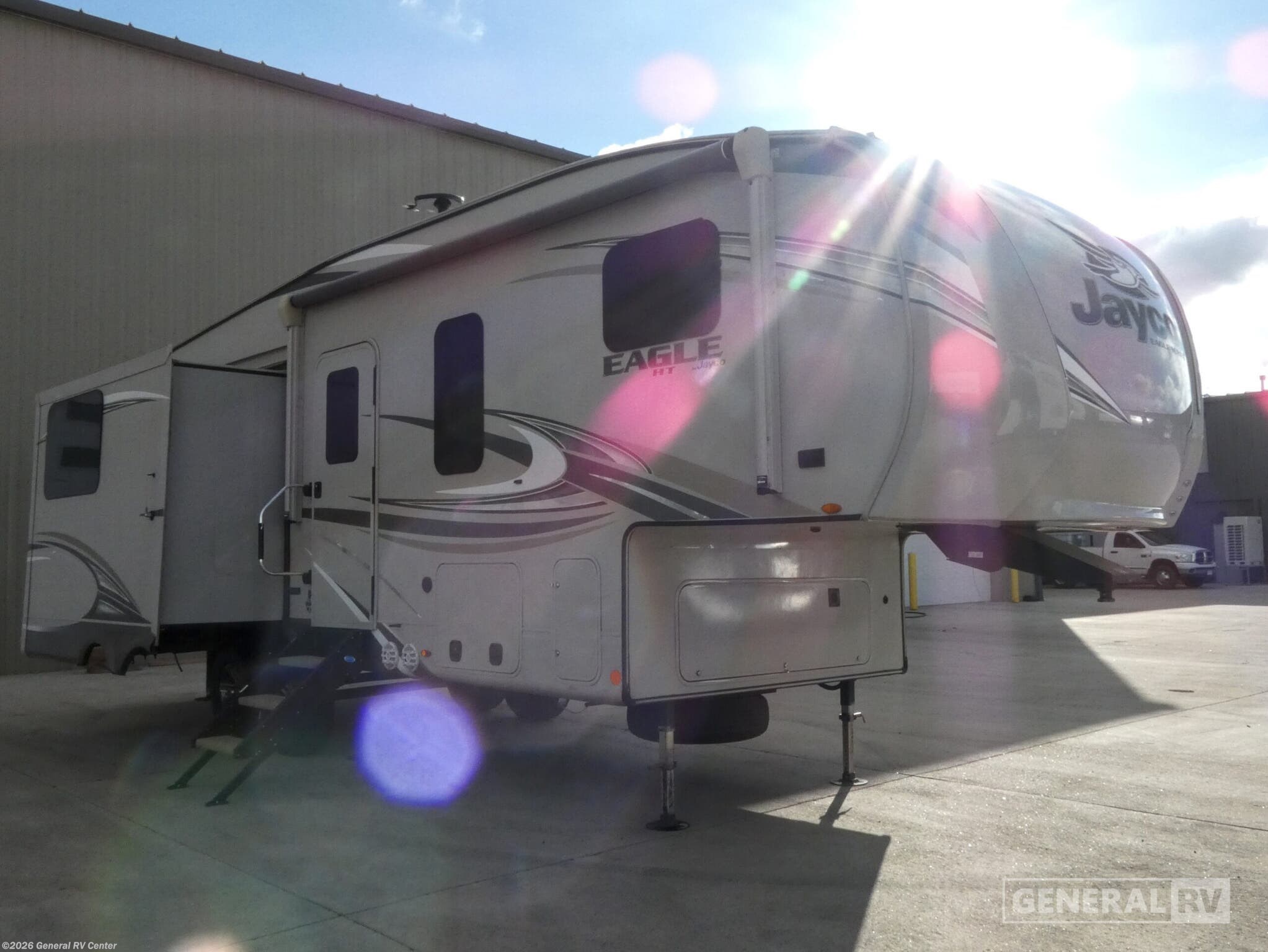 Used 2020 Jayco Eagle HT 27.5RLTS available in Longmont, Colorado