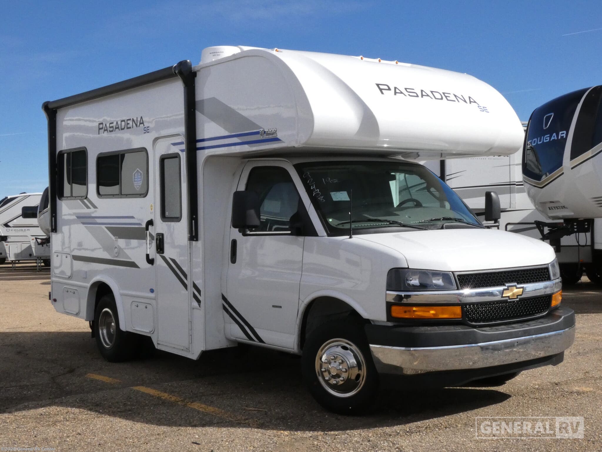 New 2026 Thor Motor Coach Pasadena SE SE19 Chevy available in Longmont, Colorado