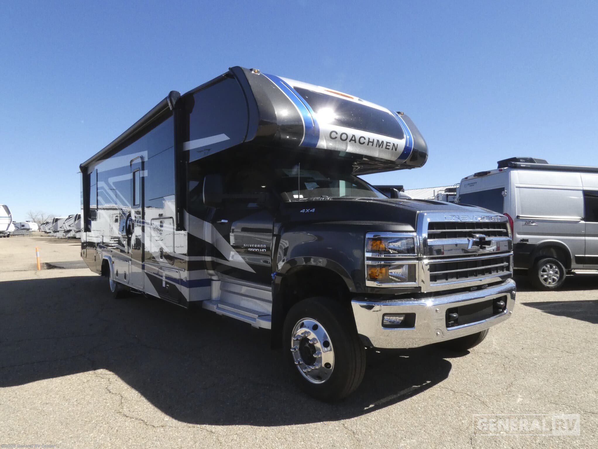 New 2026 Coachmen Entourage 320LV available in Longmont, Colorado