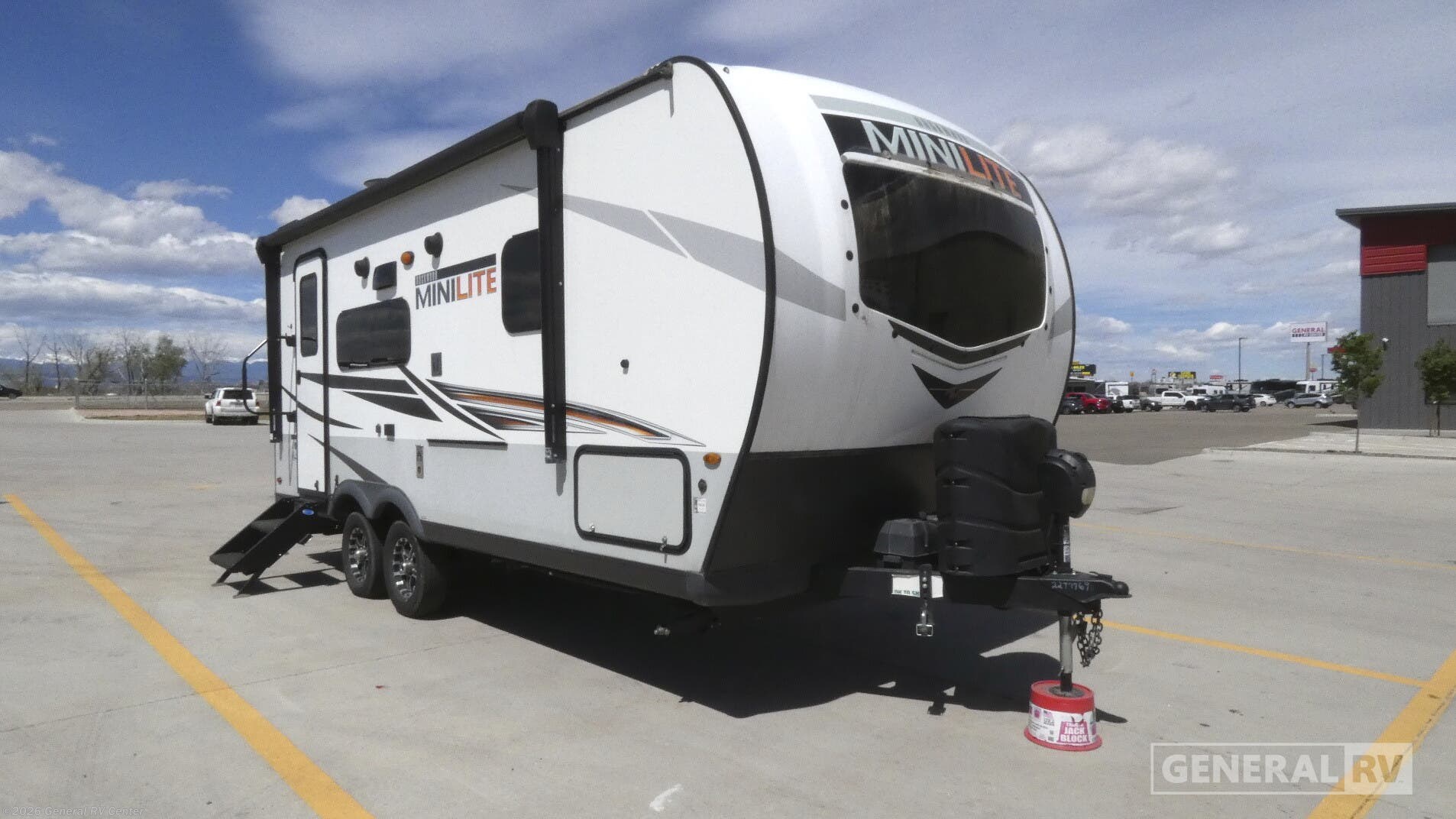 Used 2022 Forest River Rockwood Mini Lite 2109S available in Longmont, Colorado