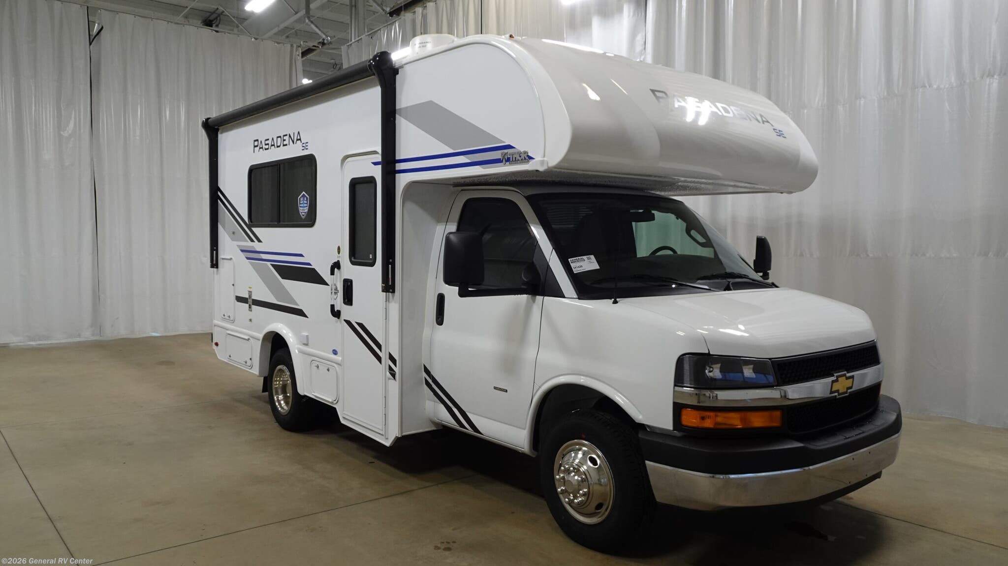 New 2026 Thor Motor Coach Pasadena SE SX19 Chevy available in Longmont, Colorado