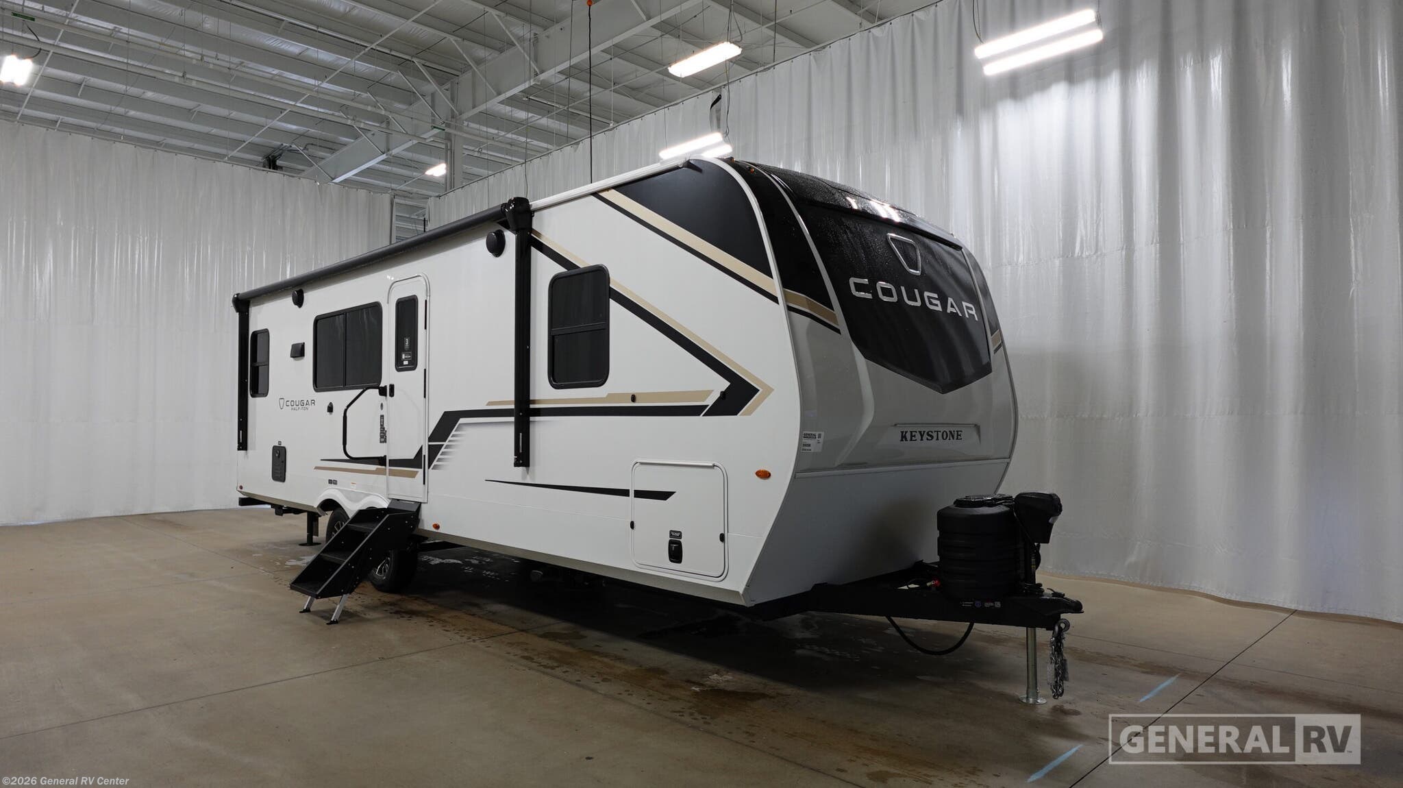 New 2027 Keystone Cougar HALF TON 26LBW available in Longmont, Colorado