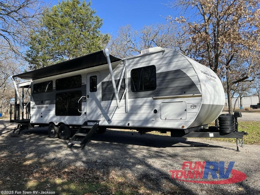 New 2025 Forest River Wildwood 32VERANDA available in Jackson, Mississippi