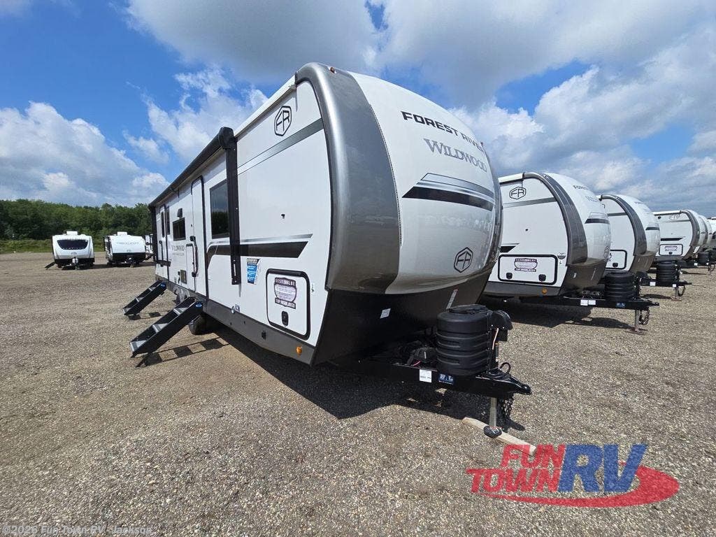 New 2026 Forest River Wildwood Heritage Glen 265BSRB available in Jackson, Michigan