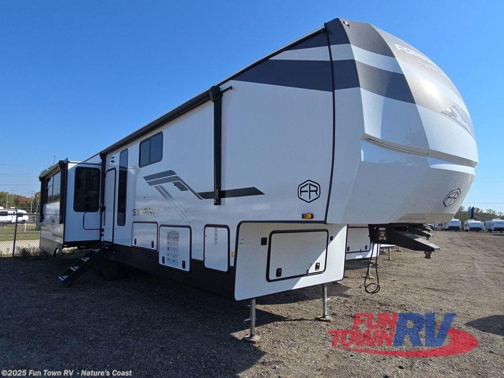 New 2026 Forest River Sierra 3900HBLR available in Crystal River, Florida
