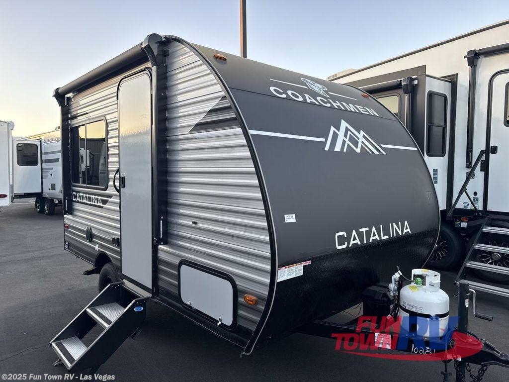 New 2025 Coachmen Catalina Summit Series 7 134RDX available in Las Vegas, Nevada