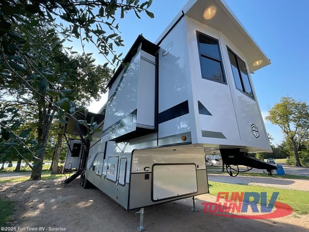 New 2025 Forest River Salem Hemisphere ROOST43 available in Surprise, Arizona