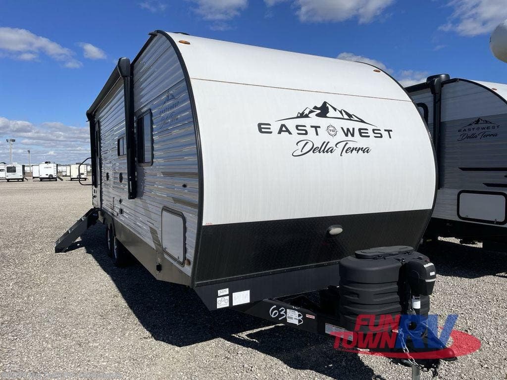 New 2024 East to West Della Terra 261RB available in Edinburgh, Indiana