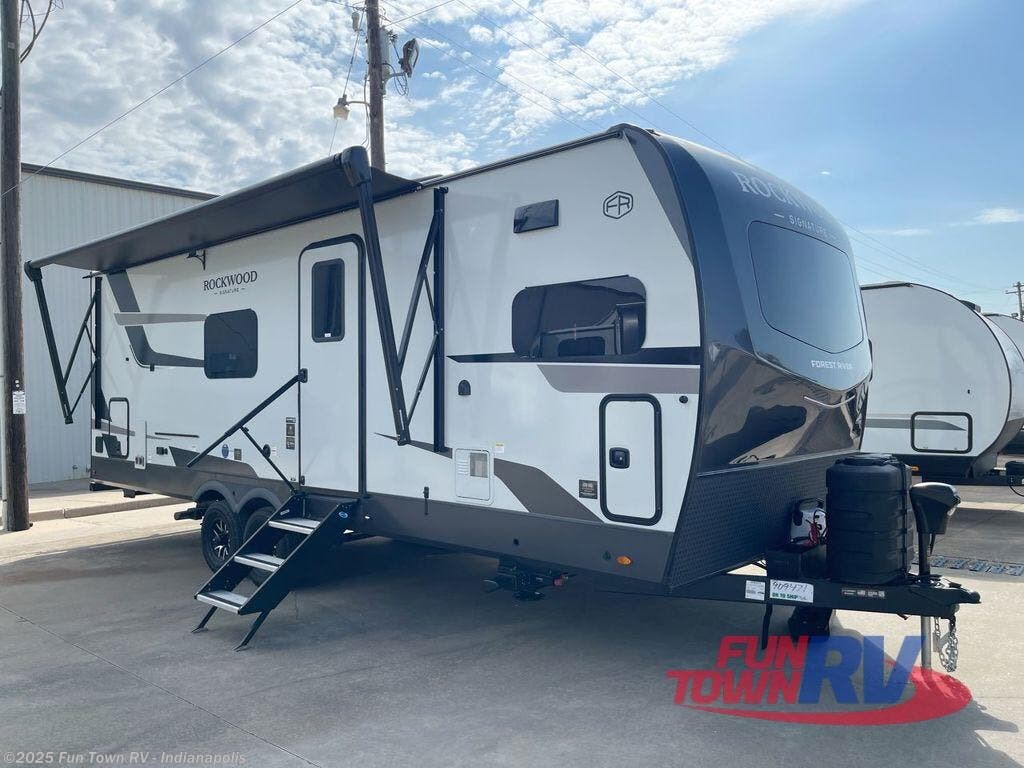 New 2026 Forest River Rockwood Signature 8263MBR available in Edinburgh, Indiana