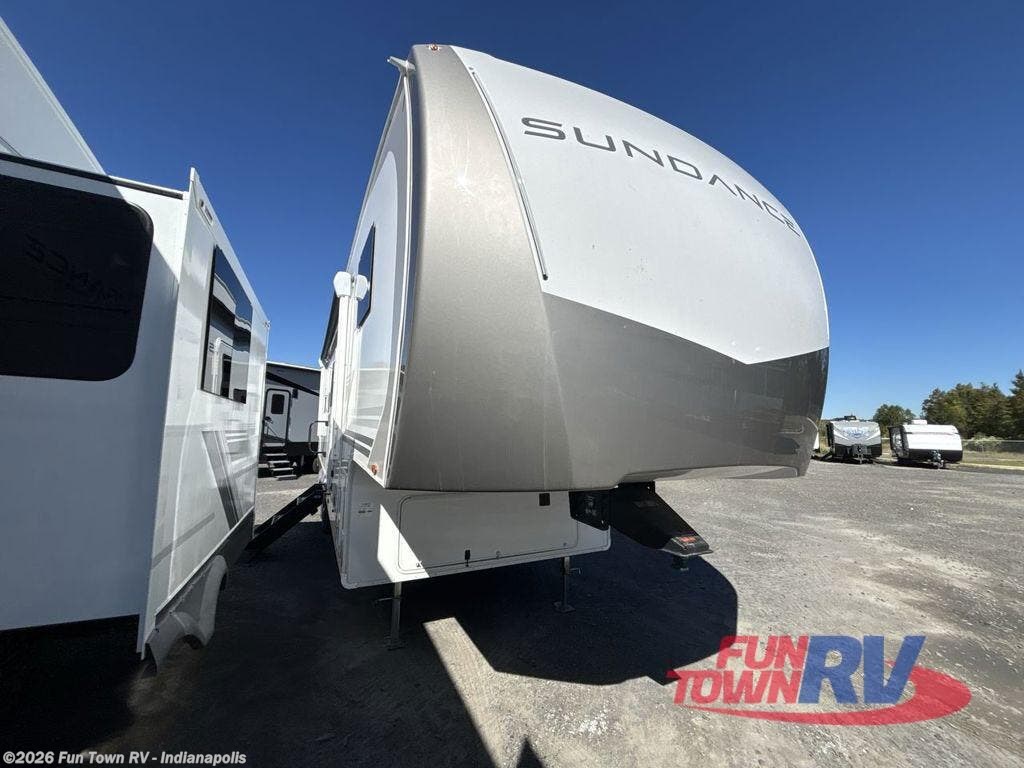 New 2026 Heartland Sundance 28DB available in Edinburgh, Indiana